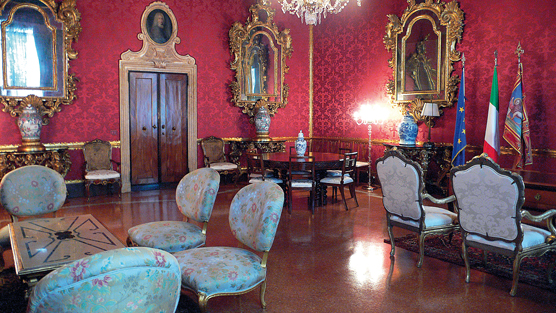 Palazzo Balbi (Ve), Sala di rappresentanza.